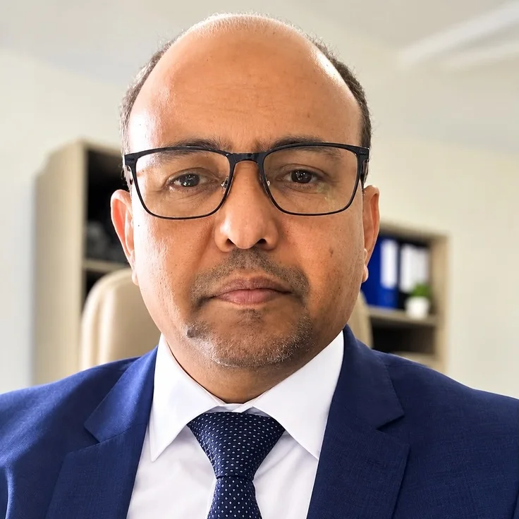 Dr. El Varah Doua, 会長兼CEO – PROFUNDOR SARL